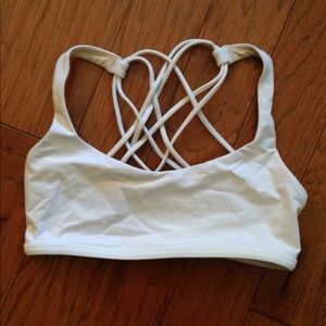 Lululemon Free To Be Bra (Wild) (6, white)